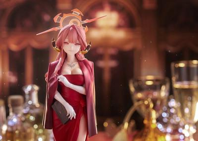 26年5月 代理 GSC 蔚藍檔案 陸八魔 亞瑠（禮服） 1/7 PVC 完成品 免訂金